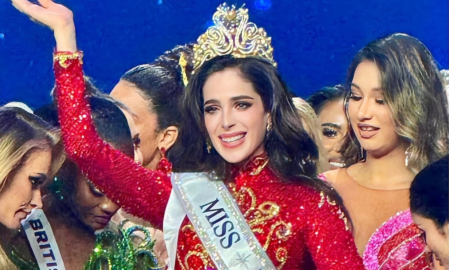 hoa hau hoan vu anh 1