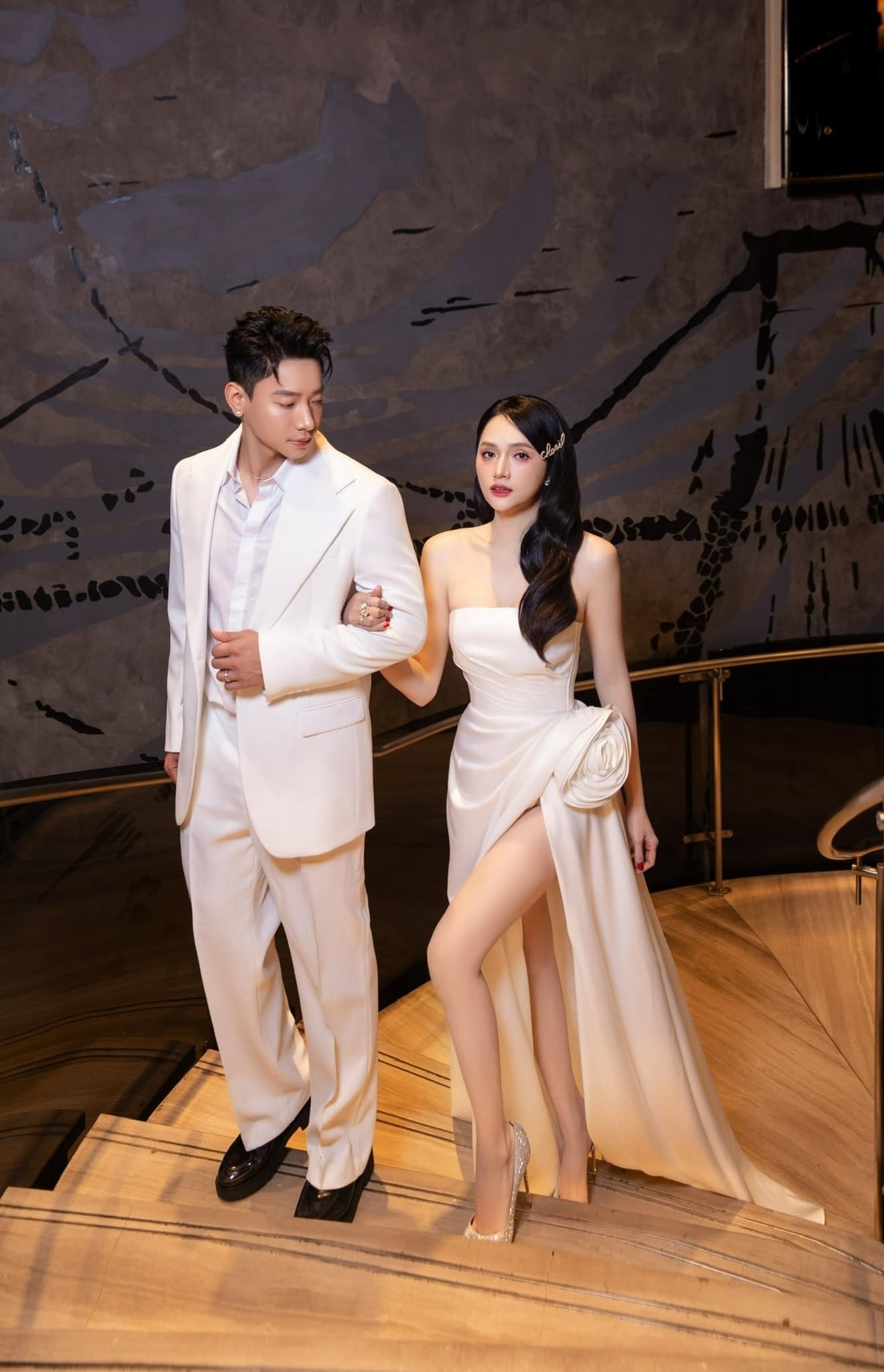 Ban trai Huong Giang anh 4