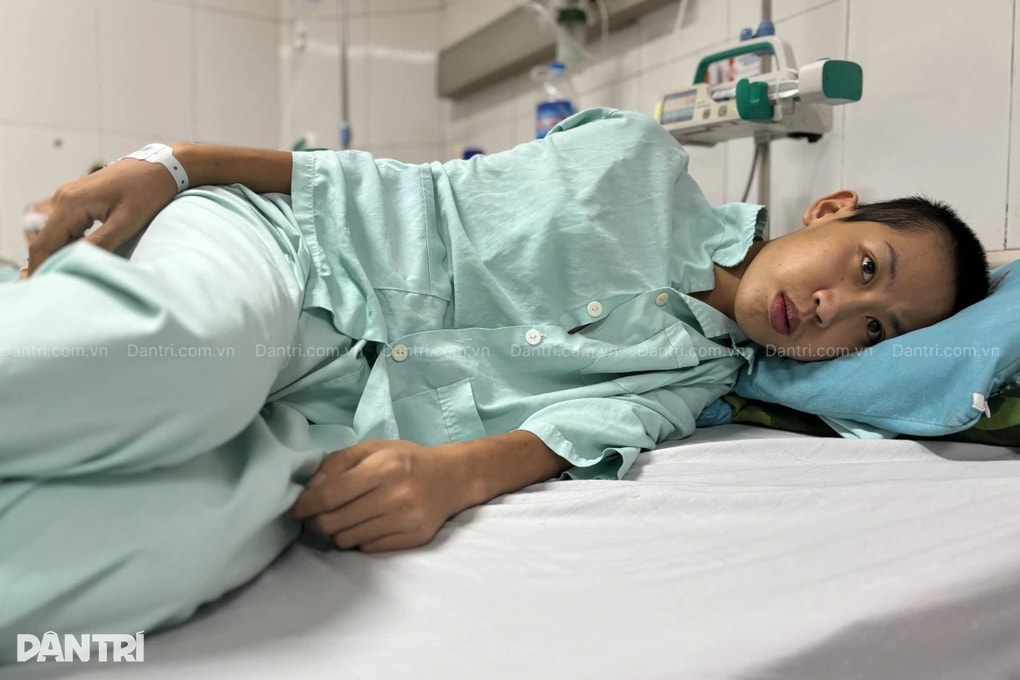 10 năm chiến đấu với bạo bệnh, chàng trai 18 tuổi khát khao được sống - 4 10 năm chiến đấu với bạo bệnh, chàng trai 18 tuổi khát khao được sống - 4