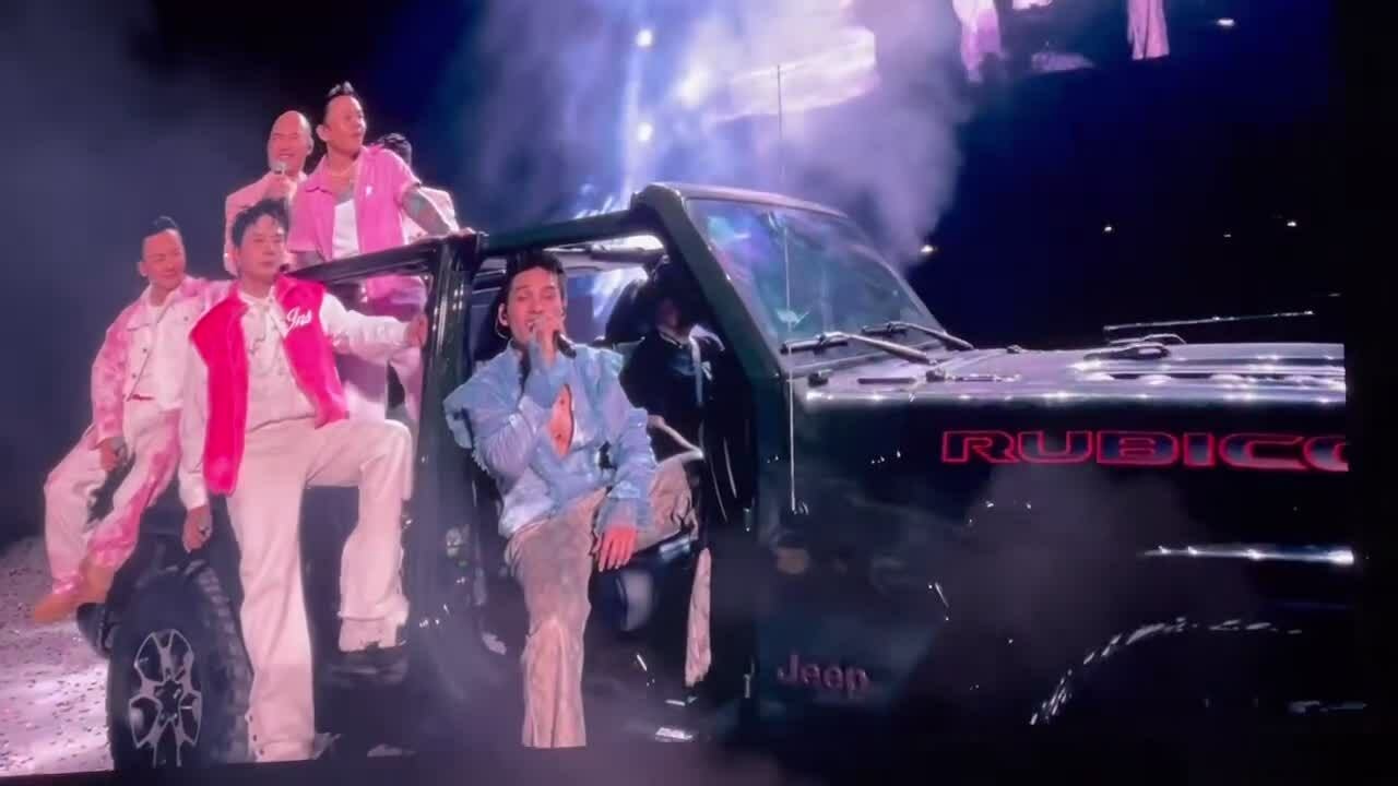 Quốc Thiên và Nhà Trẻ hát