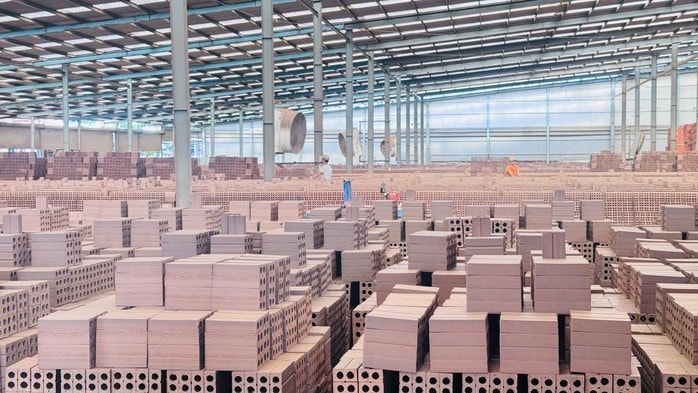 Ngọn lửa hòa hợp đất trời giữa lòng thành phố - Ảnh 1.