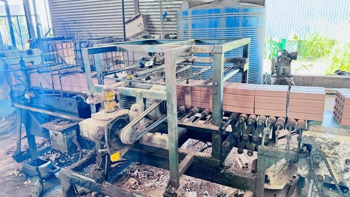 Ngọn lửa hòa hợp đất trời giữa lòng thành phố - Ảnh 4.