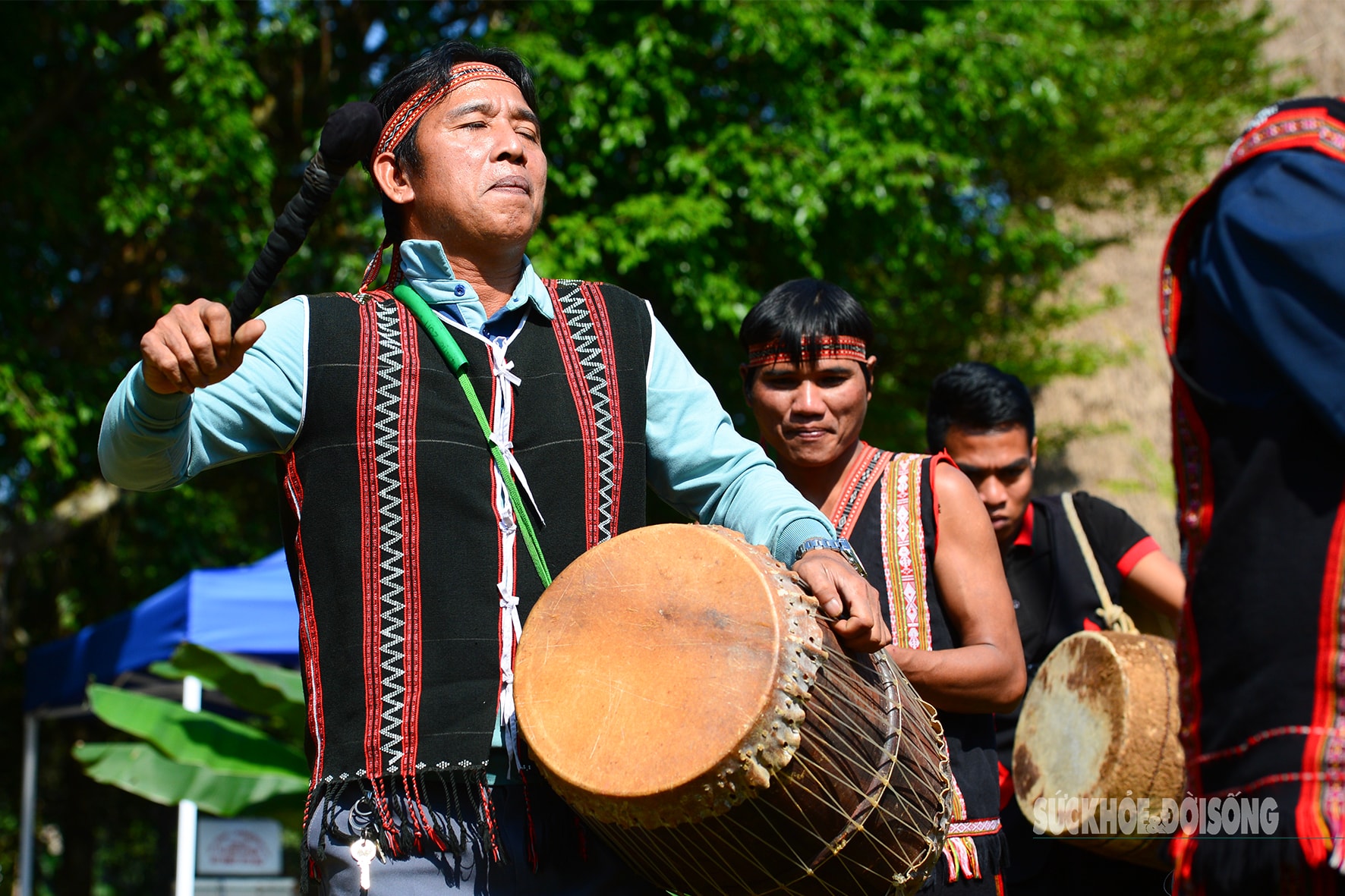 Vũ điệu cồng chiêng trong Ngày Đại đoàn kết các dân tộc- Ảnh 5.