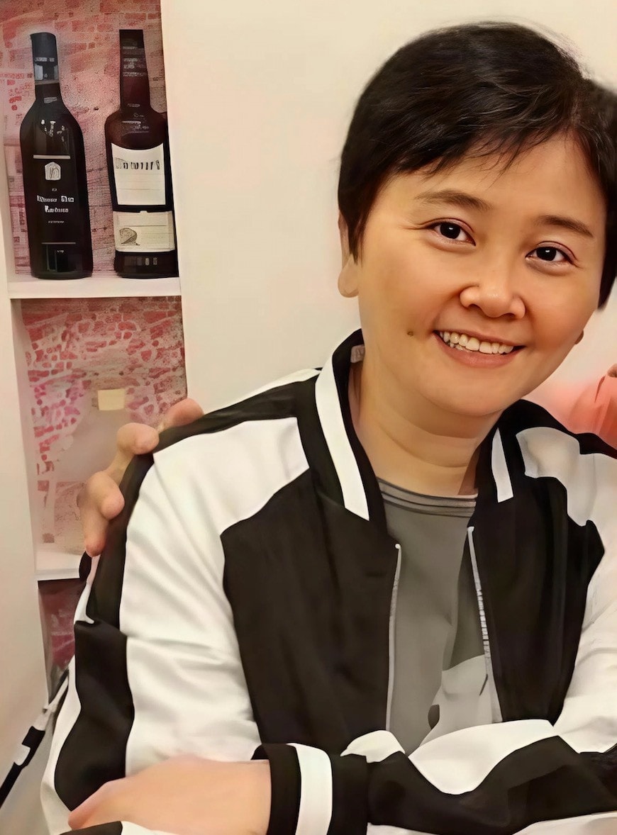 Hình ảnh hiếm hoi hiện tại của Tiểu Long Nữ đầu tiên trên màn ảnh.