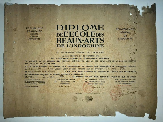 Bằng tốt nghiệp của danh họa Tô Ngọc Vân do gia đình cung cấp cho ông Trần Hậu Yên Thế.