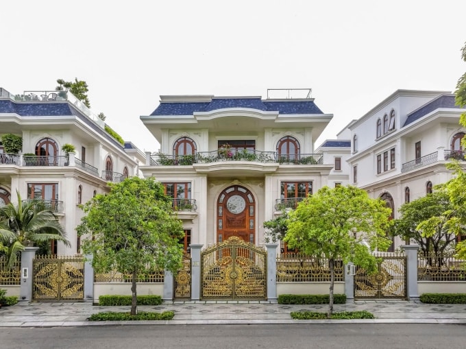 Dinh thự Van Phuc Mansion mang phong cách tân cổ điển. Ảnh: VPG