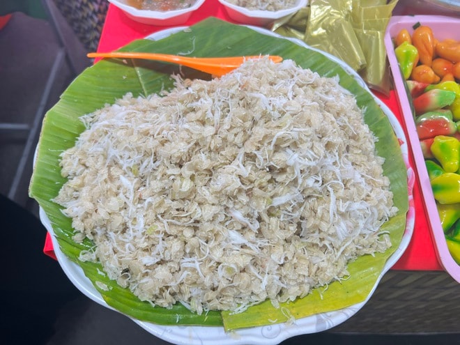 CLIP: Lễ hội Bánh dân gian Nam Bộ đông nghẹt thực khách- Ảnh 8. CLIP: Lễ hội Bánh dân gian Nam Bộ đông nghẹt thực khách- Ảnh 8.