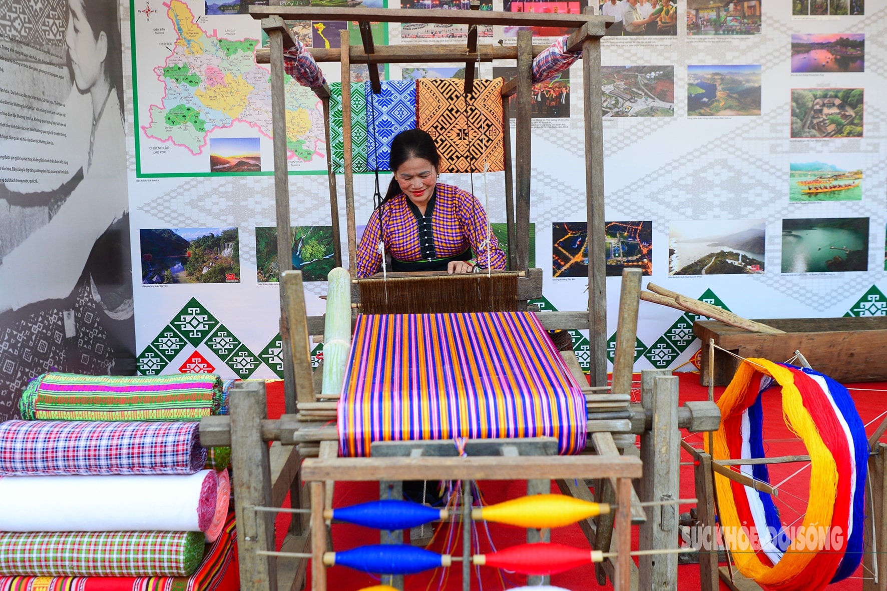 Phụ nữ Mường gìn giữ linh hồn thổ cẩm- Ảnh 1.