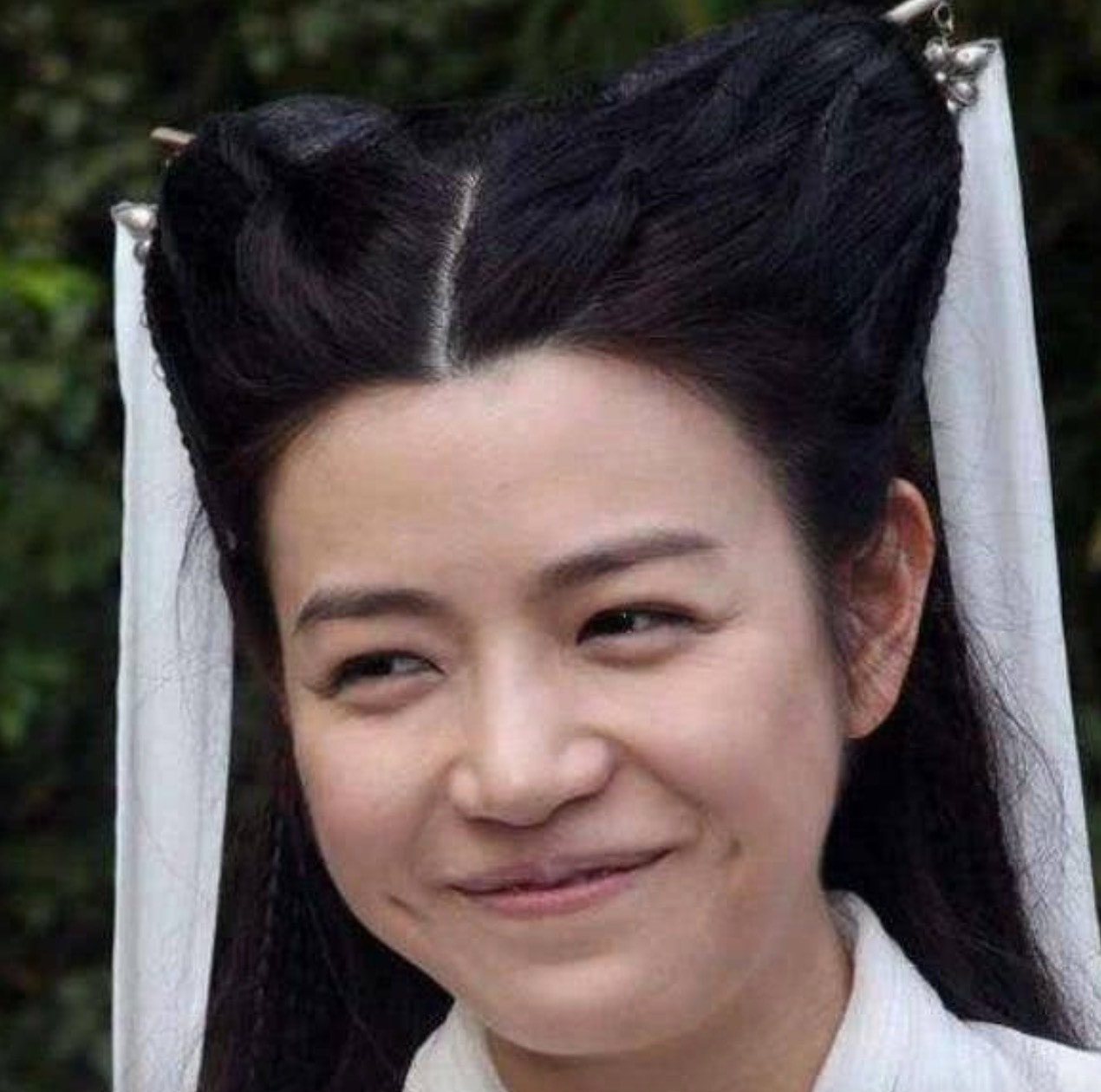 Trần Nghiên Hy bị gọi là 