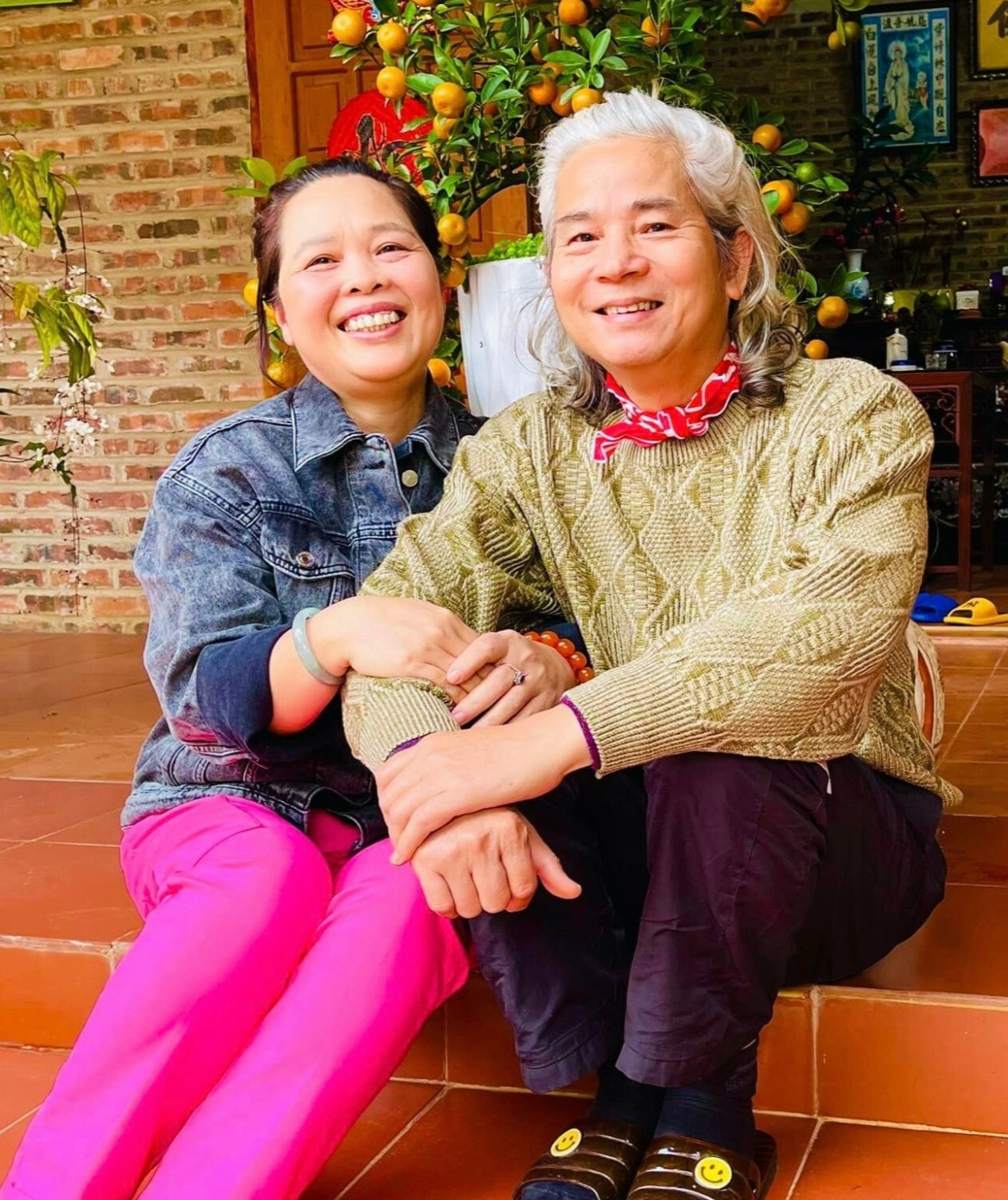 NSƯT Vũ Đình Thân và vợ.