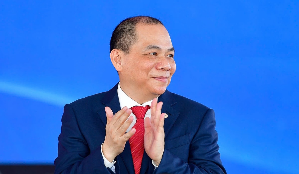 Ông Phạm Nhật Vượng, Chủ tịch Tập đoàn Vingroup, tại lễ khởi công dự án Khu đô thị lấn biển Cần Giờ, ngày 19/4. Ảnh: Thanh Tùng