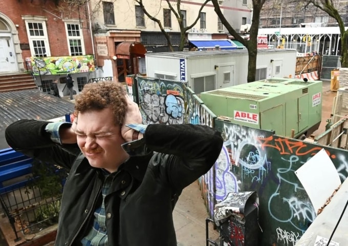 Ô nhiễm âm thanh là một trong những khiếu nại phổ biến nhất của người dân New York qua đường dây nóng 311 ở thành phố. Ảnh: NY Post