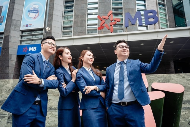 Thu hút 500 triệu USD vốn xanh, MB khẳng định vị thế trong hành trình phát triển bền vững- Ảnh 1. Thu hút 500 triệu USD vốn xanh, MB khẳng định vị thế trong hành trình phát triển bền vững- Ảnh 1.