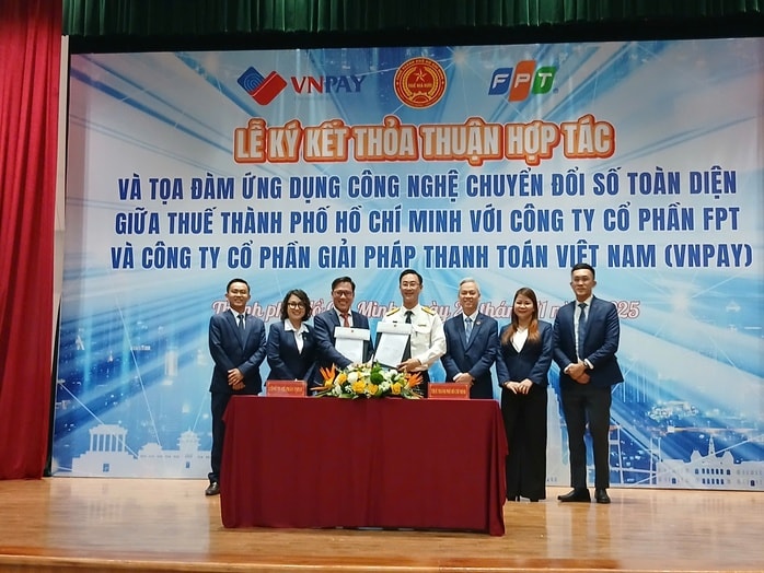 Thuế TP HCM tăng cường chuyển đổi số - Ảnh 1.