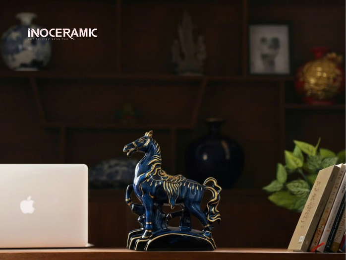 Gốm Sứ Sáng Tạo ra mắt Bộ sưu tập Tượng Ngựa Bính Ngọ nâng tầm biểu tượng "Mã Đáo Thành Công" - Ảnh 1.