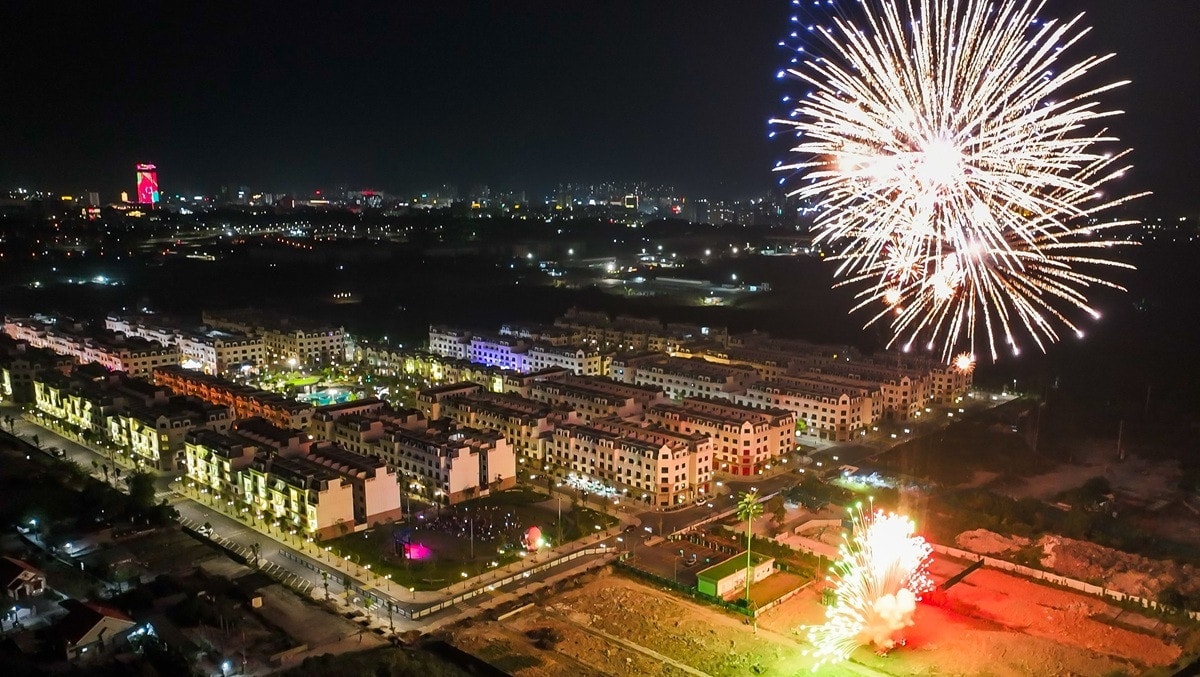 Asia Vibe tại Vinhomes Golden Avenue là điểm hội tụ - trung chuyển của dòng khách, dòng tiền.