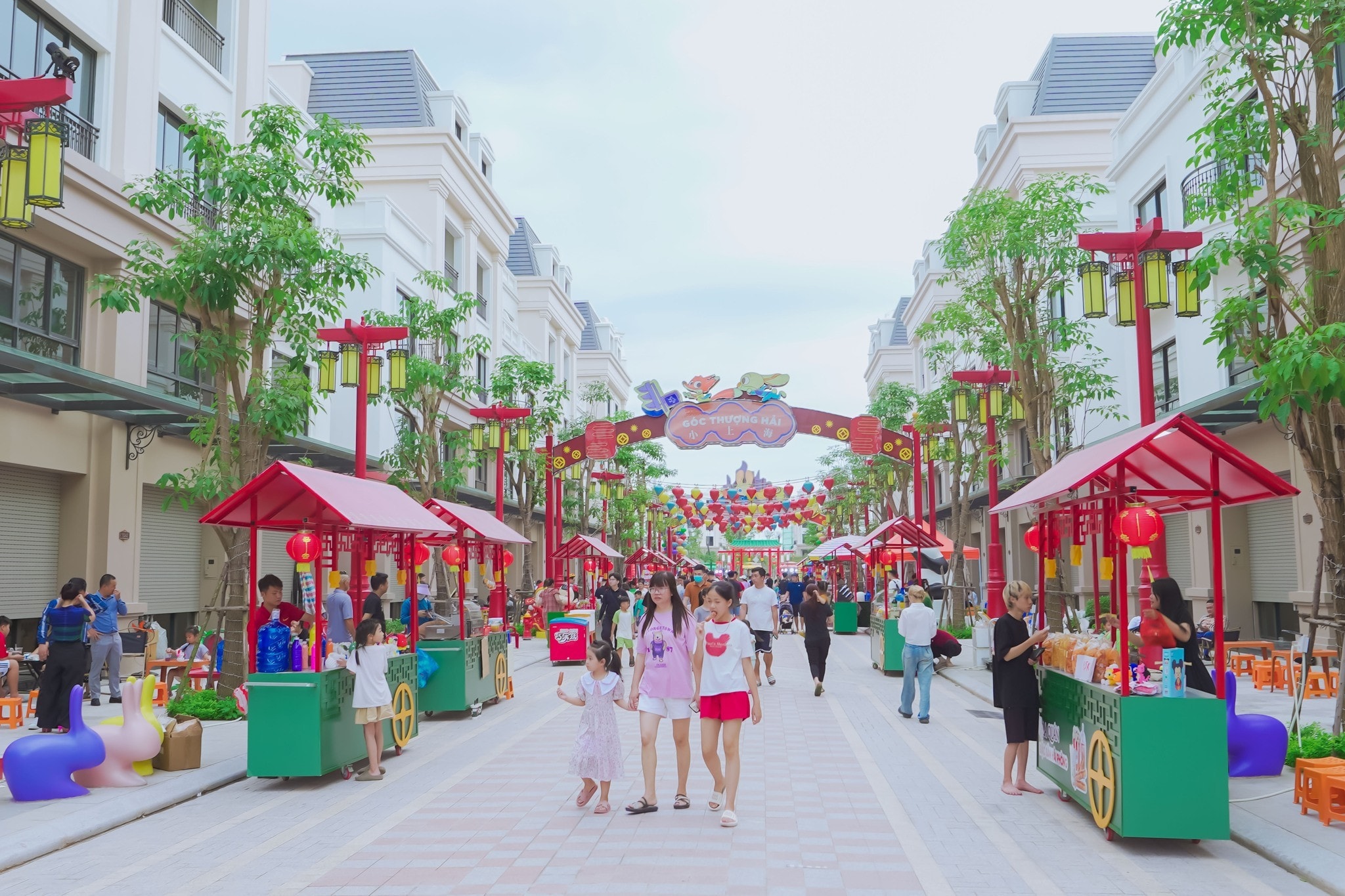 Asia Vibe, thương phố quốc tế đầu tiên, thổi bùng sức sống thương mại - dịch vụ tại Móng Cái.