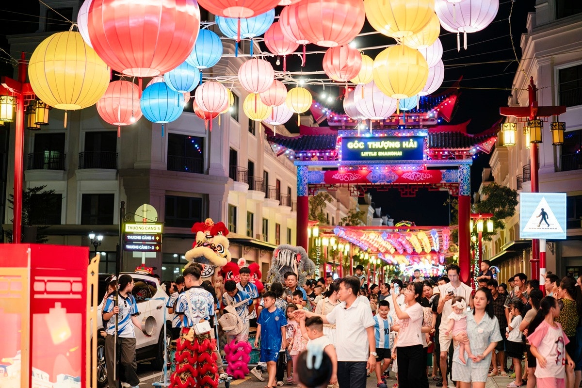 Asia Vibe không chỉ là tâm điểm giao thương mà còn vươn mình thành trung tâm kinh tế vùng biên mới.