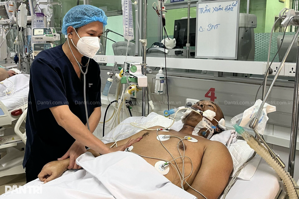 Vay nợ khắp nơi, nhà không còn gì để bán, vợ nghèo khẩn cầu cứu chồng - 3