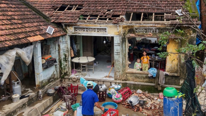 Hơn một tuần sau lũ lịch sử tại xã Hòa Xuân, nằm ven sông Bàn Thạch, ngày 25/11. Ảnh: Thanh Tùng