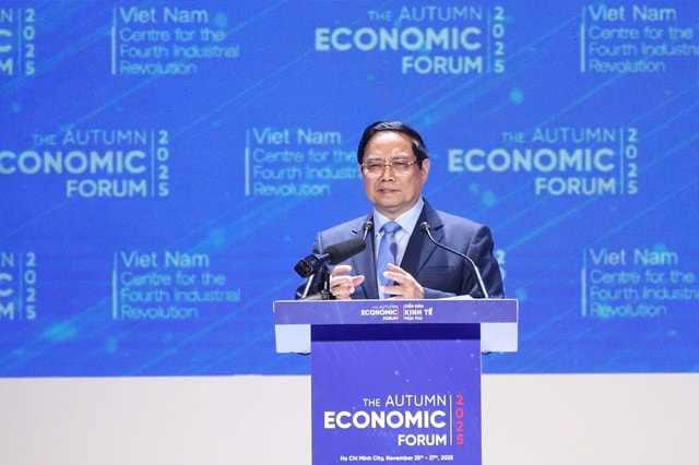 Thủ tướng Phạm Minh Chính tham dự Diễn đàn Kinh tế mùa thu 2025 tại TP HCM - Ảnh 3. Thủ tướng Phạm Minh Chính tham dự Diễn đàn Kinh tế mùa thu 2025 tại TP HCM - Ảnh 3.