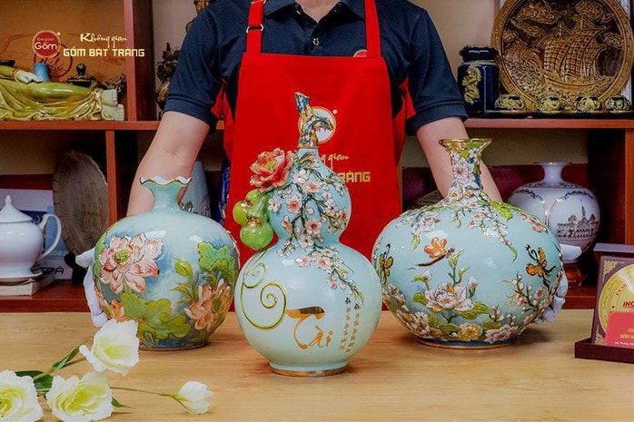 Gốm sứ truyền thống giữa biến động kinh tế: giá cả tăng, niềm tin có còn?- Ảnh 1. Gốm sứ truyền thống giữa biến động kinh tế: giá cả tăng, niềm tin có còn?- Ảnh 1.