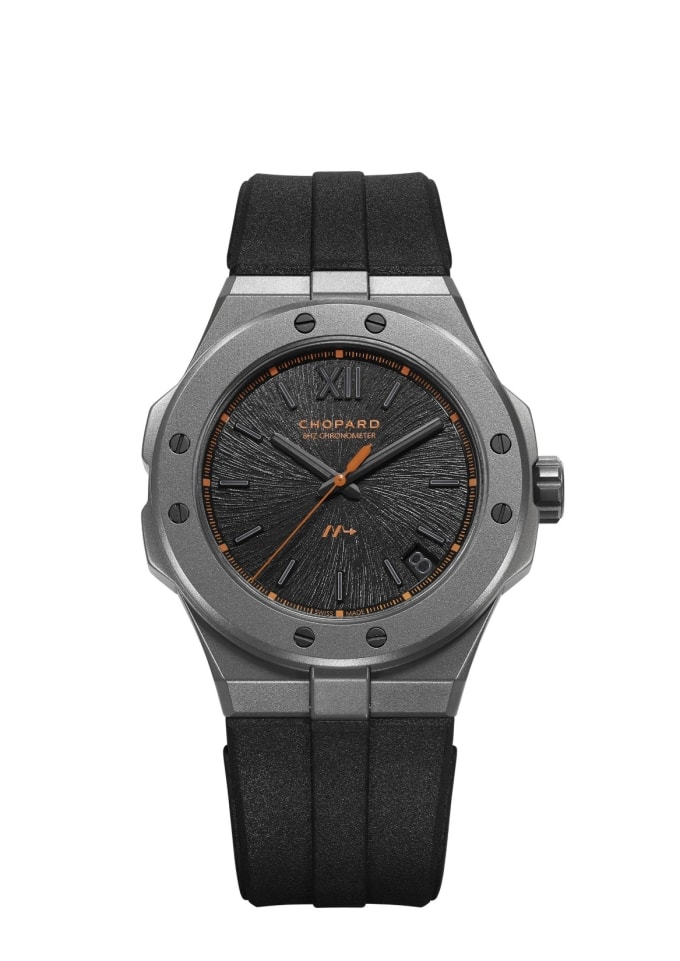 Mẫu đồng hồ Alpine Eagle 41 SL Cadence 8HF thắng giải Đồng hồ thể thao. Ảnh: Chopard