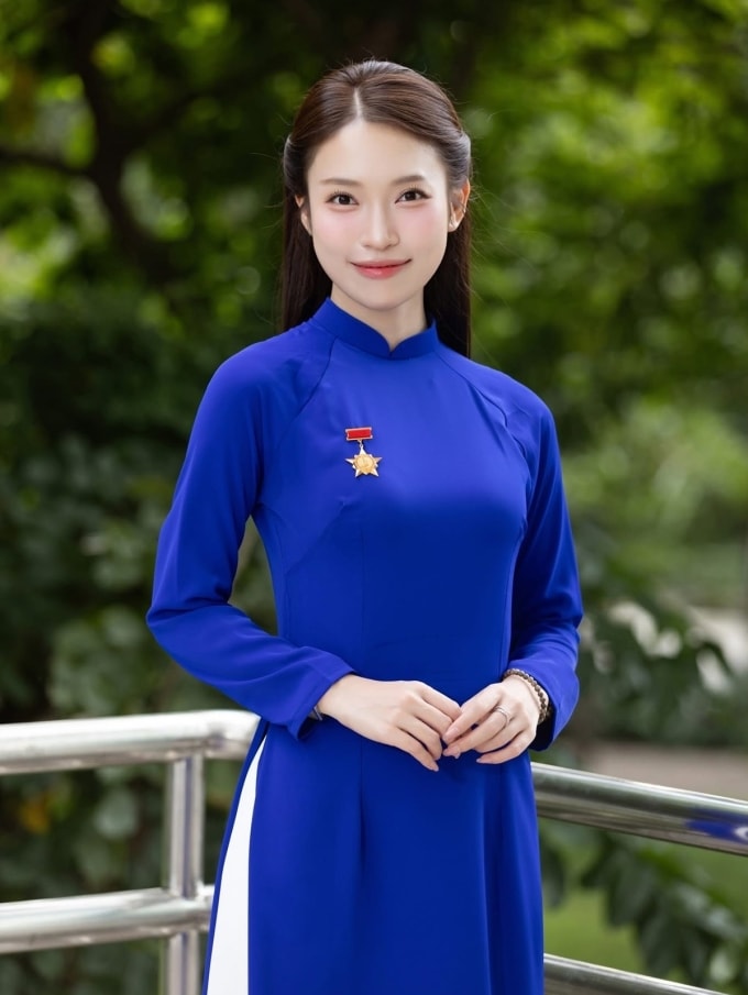 Khánh Vy làm MC phiên trò chuyện với các nhà sáng tạo quốc tế. Tại Vietnam iContent mùa thứ hai, Khánh Vy có mặt trong đề cử hạng mục Nhà sáng tạo nội dung của năm và Nhà sáng tạo nội dung được yêu thích nhất. Ảnh: NVCC