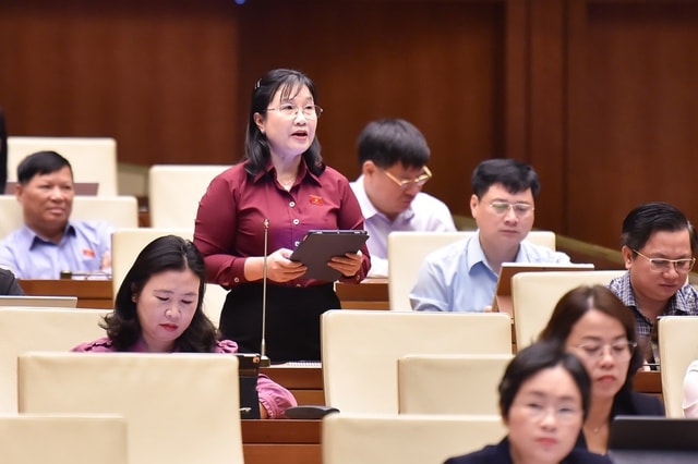 Đề nghị cấm tuyệt đối bóng cười cho mục đích giải trí, luật hóa thuốc lá điện tử, nung nóng - Ảnh 2.