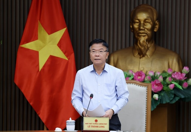 Giải ngân đầu tư công của Bộ GD&ĐT, Bộ Y tế thấp hơn mức trung bình cả nước - Ảnh 2.