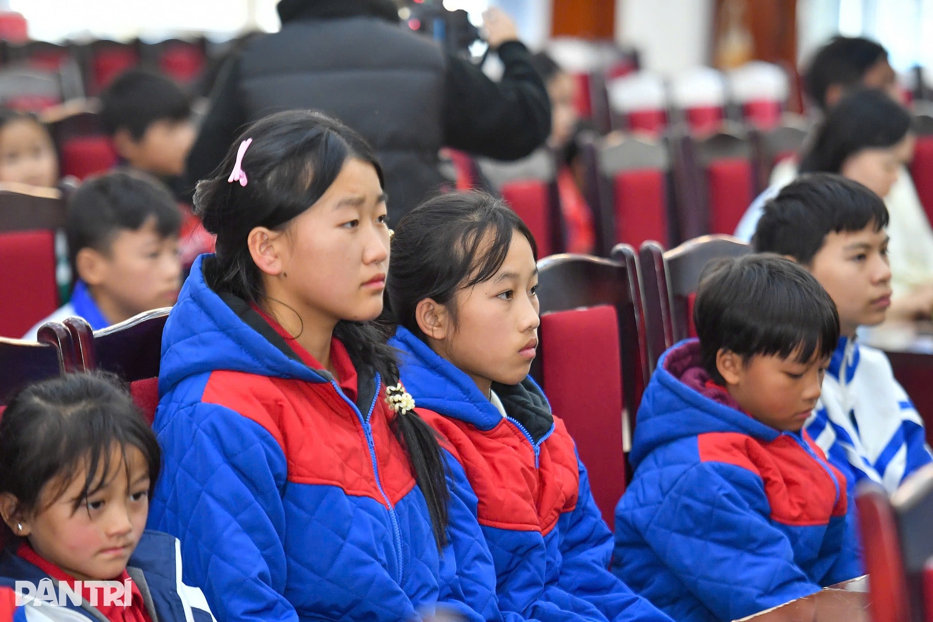 Khánh thành 13 nhà Nhân ái ở Cao Bằng, người dân an tâm đón Tết - 11 Khánh thành 13 nhà Nhân ái ở Cao Bằng, người dân an tâm đón Tết - 11