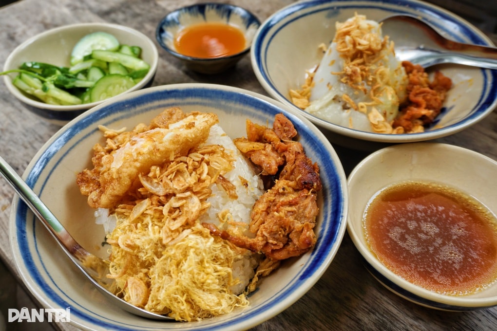 Quán xôi Bắc ở khu nhà giàu TPHCM gây sốt, khách đợi 1 tiếng mới có chỗ - 4