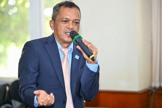 [Chuyên gia Wan Azmi Bin Wan Hussin của CT Semiconductor. Ảnh: Minh Sơn