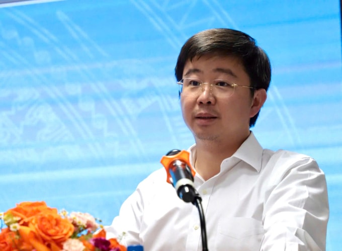 Thứ trưởng Bộ Khoa học và Công nghệ Bùi Hoàng Phương phát biểu tại hội thảo, chiều 28/11. Ảnh: Lê Tuyết