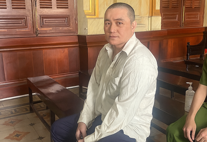 Bị cáo Nguyễn Văn Sơn tại tòa hôm nay. Ảnh: Bình Nguyên