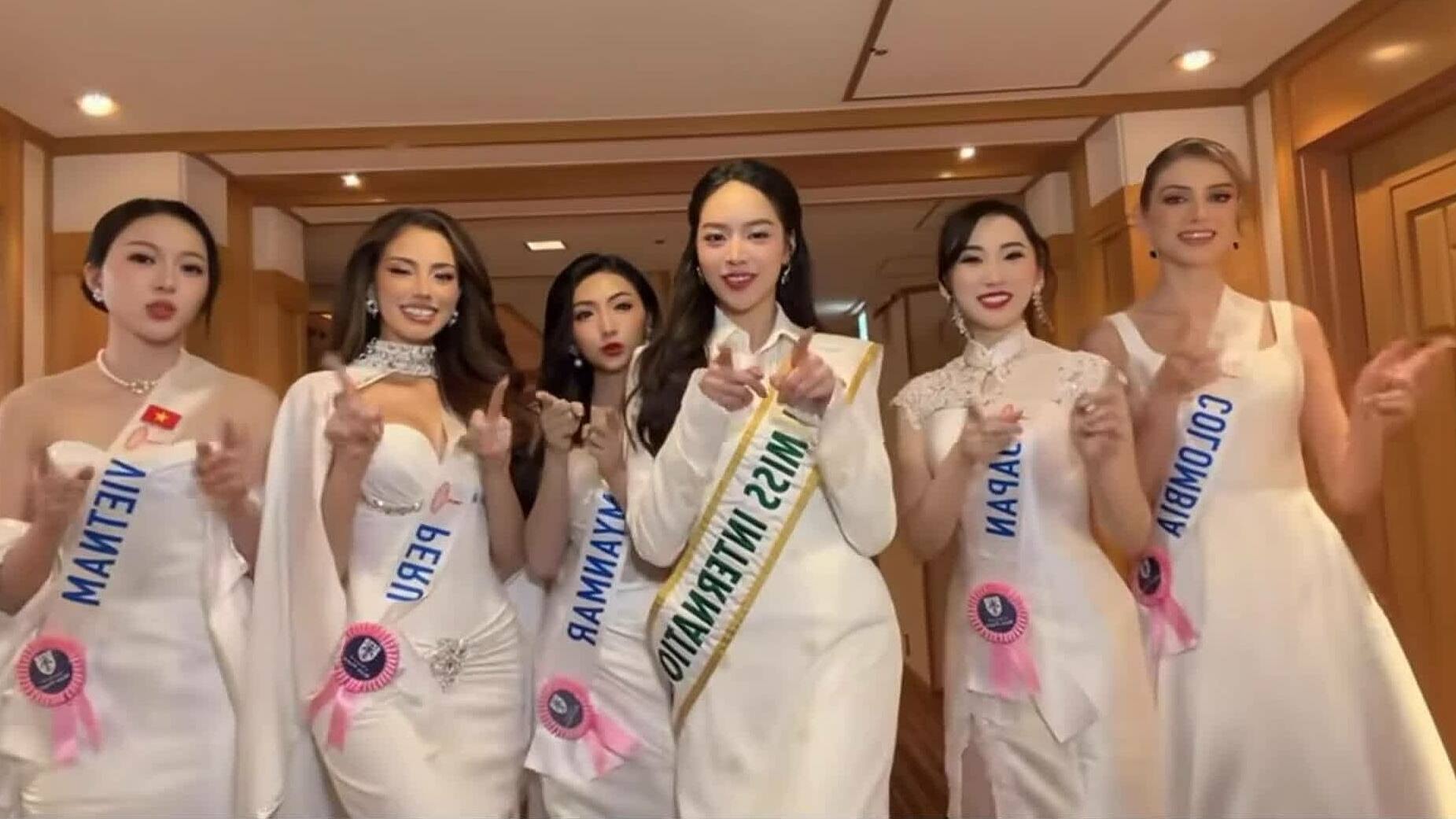 Mỹ nhân Colombia ở hậu trường Miss International 