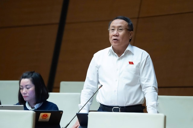 ĐBQH: "Có dự án phải chờ hàng tháng lấy văn bản góp ý từ phòng, ban rồi lại tiếp tục chờ"- Ảnh 2.