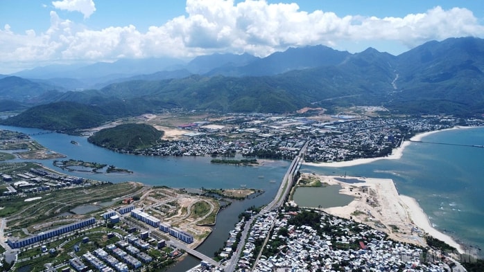 Đà Nẵng đề xuất loạt cơ chế mới cho khu thương mại tự do - Ảnh 1. Đà Nẵng đề xuất loạt cơ chế mới cho khu thương mại tự do - Ảnh 1.