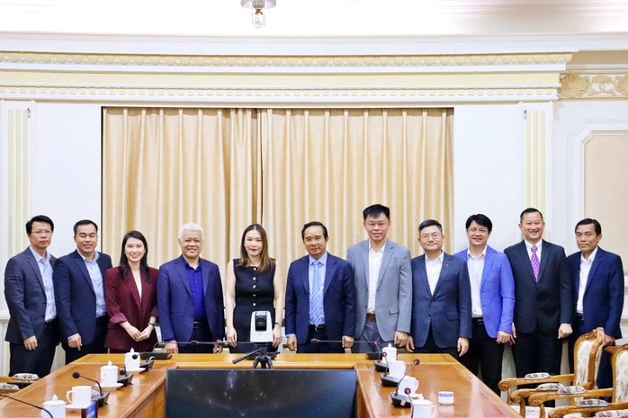 Chủ tịch UBND TP HCM tiếp lãnh đạo TikTok khu vực Đông Nam Á - Ảnh 1.