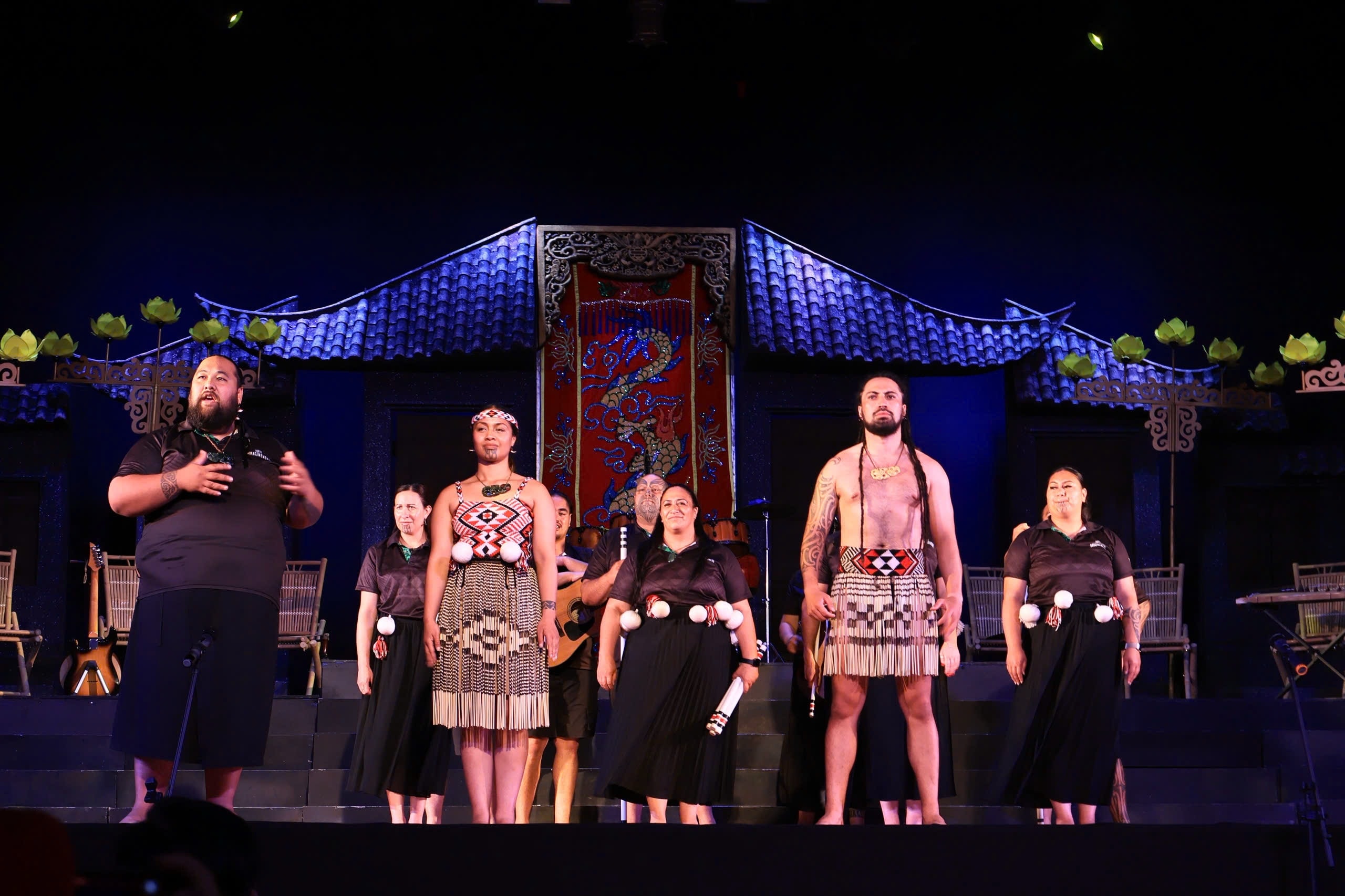 nghệ sĩ hát bội ảnh 2 nghe si hat boi anh 2