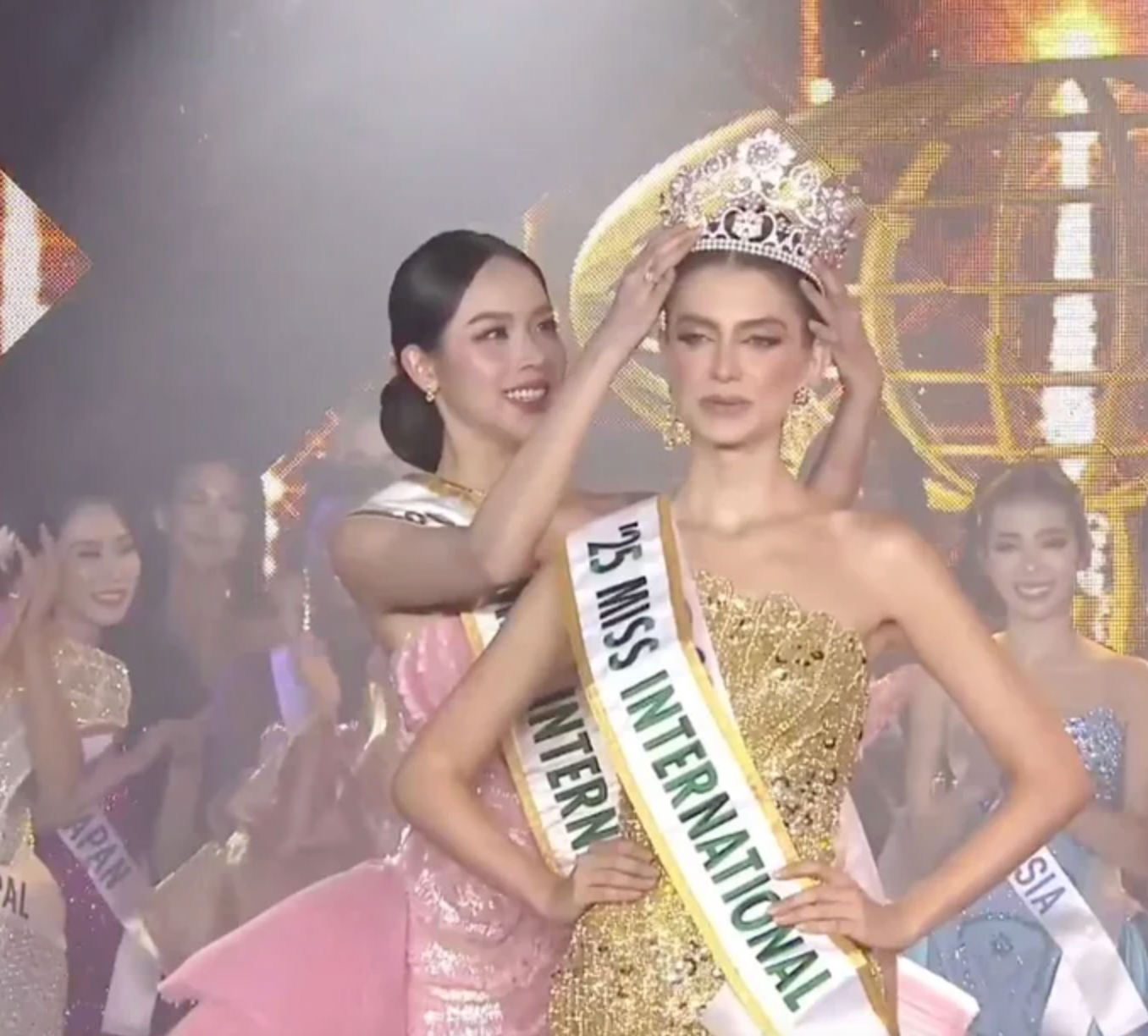 Chân dung người đẹp Colombia giành vương miện Miss International 2025- Ảnh 1.