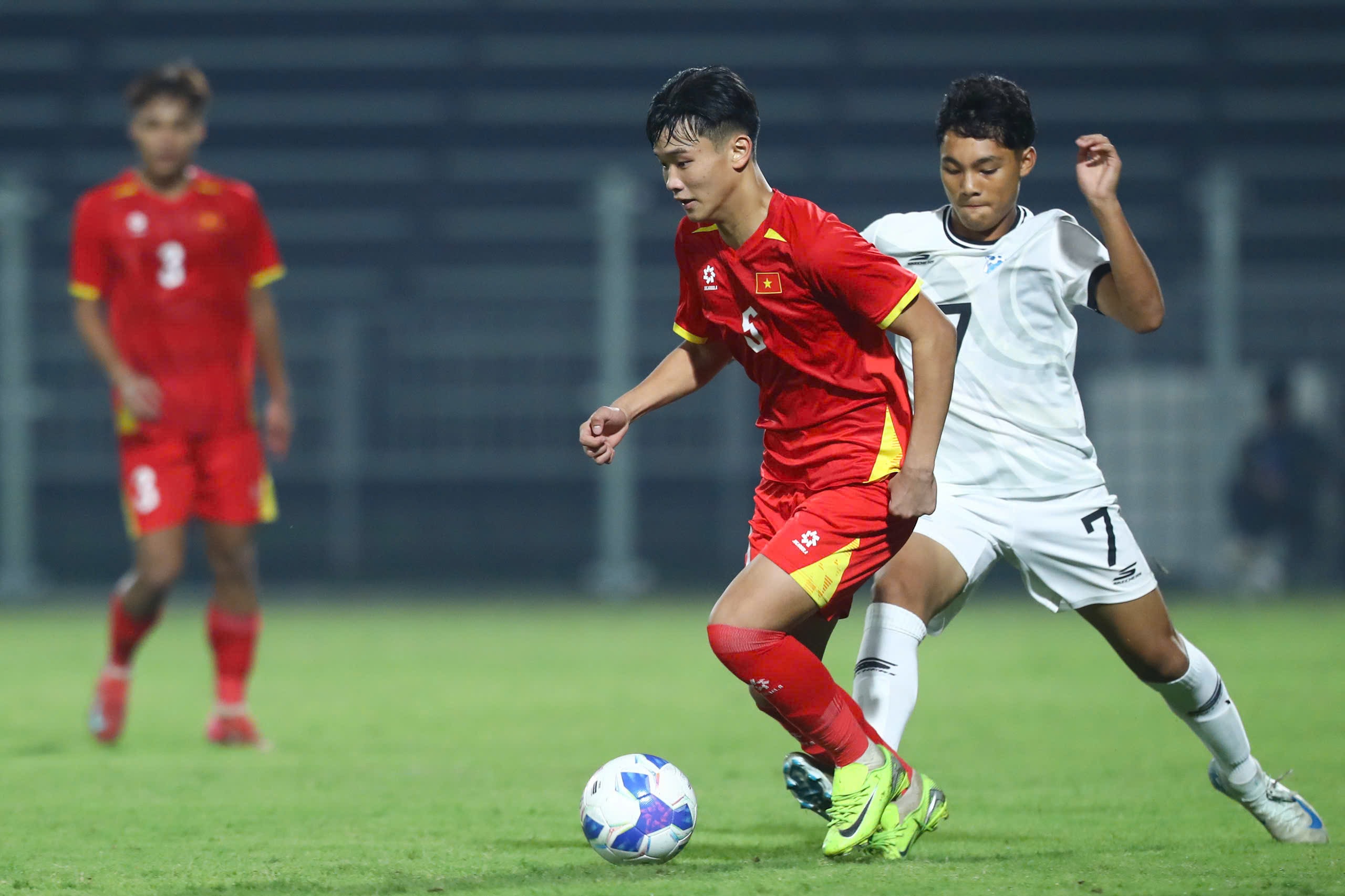 U17 Việt Nam thắng 4 trận, ghi 26 bàn.