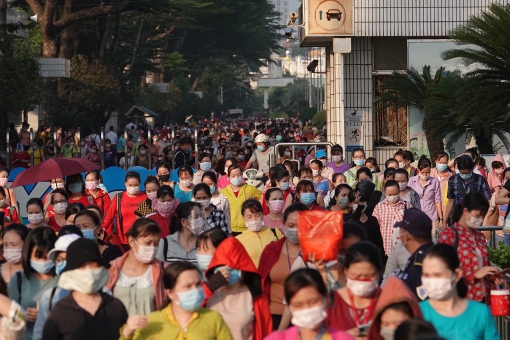 Giám sát chặt tình hình trả lương, chi thưởng Tết - 1 Giám sát chặt tình hình trả lương, chi thưởng Tết - 1