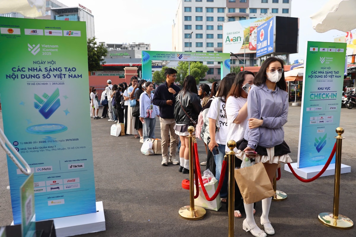 z7273428295724-05de22ddc9b750f-4418-3850