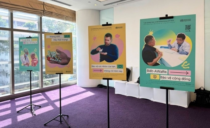 Hình ảnh trưng bày trong tuần lễ nâng cao nhận thức về đề kháng kháng sinh Ảnh: WHO