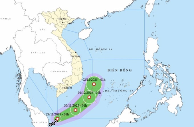 Một cơn áp thấp nhiệt đới khác đang tiến vào Biển Đông. Ảnh: NCHMF