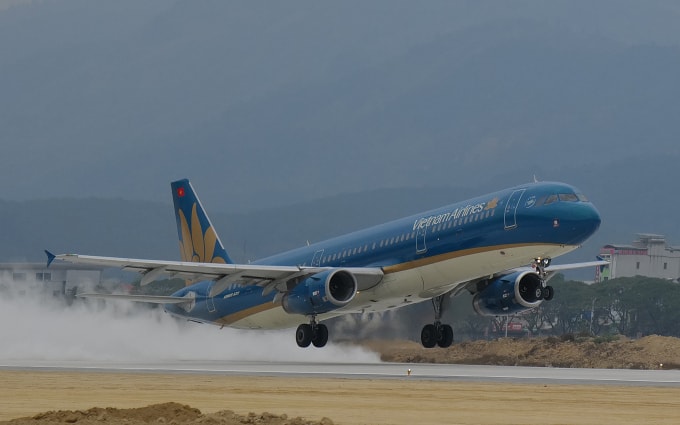 Máy bay ở sân bay Điện Biên. Ảnh: Ngọc Thành