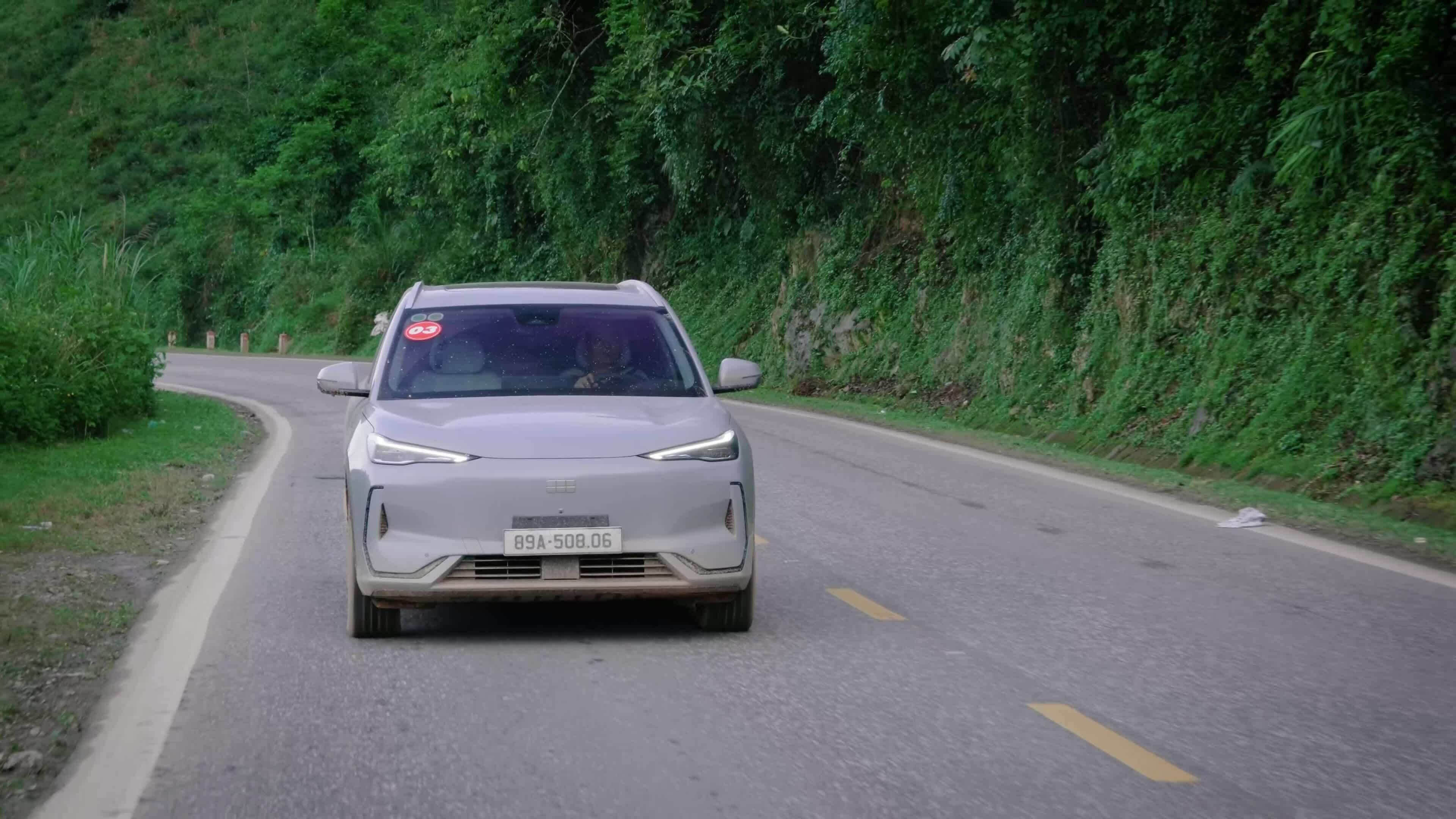 Geely EX5 - xe điện cho đô thị nhiều tính năng