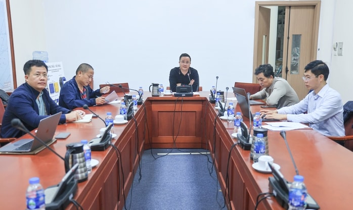 Cục trưởng hàng không Việt Nam thông báo cập nhật phần mềm khẩn cấp cho máy bay a 320 / a 321 - Ảnh 1. Cục trưởng hàng không Việt Nam thông báo cập nhật phần mềm khẩn cấp cho máy bay a 320 / a 321 - Ảnh 1.