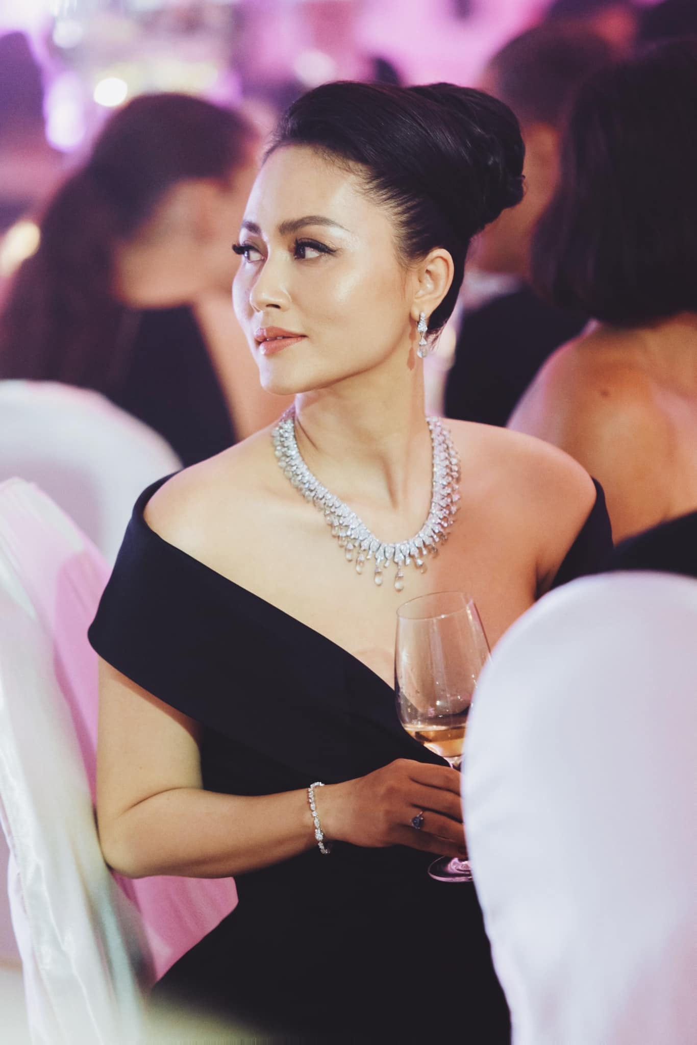 Gây ấn tượng trong phim 'Quán Kỳ Nam', đời thực nhan sắc Đỗ Thị Hải Yến ra sao?- Ảnh 8.